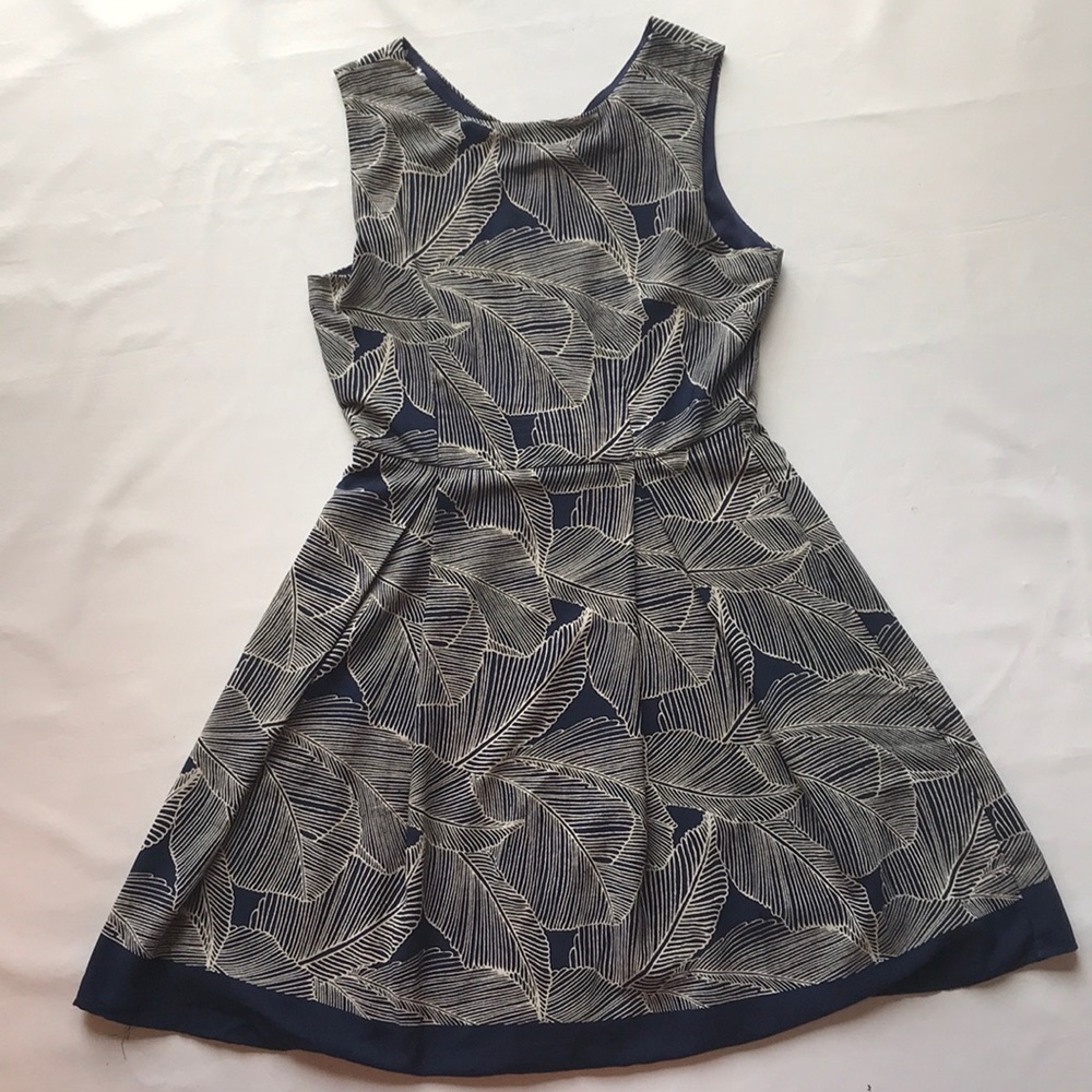 YELLOW STAR navy palm leaf print dress